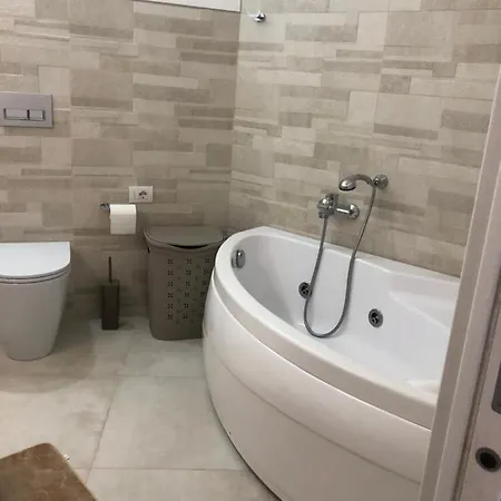 Giorgia&greta- Relax בית נופש *